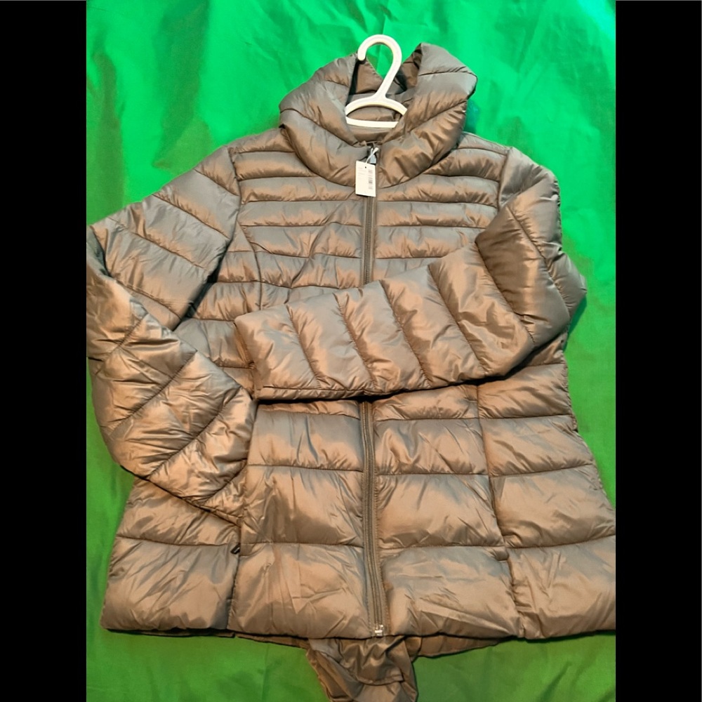 Reitmans packable jacket